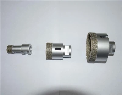 بڑی میٹل ٹیپنگ مشین